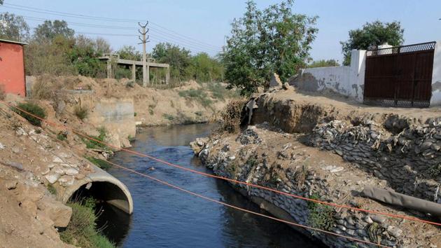 The Badshahpur nullah in Gurugram’s Gwal Pahari helps channel monsoon run-off and recharging groundwater supply.(HT File)