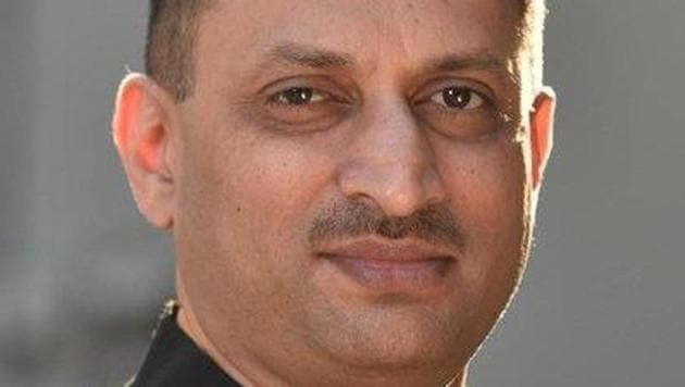 Union minister Anant Kumar Hegde has waded into another controversy after his comments that “the hand that touches a Hindu woman must not exist” as he attacked Congress leader Dinesh Gundu Rao over his reaction.(Anant Kumar Hegde/Twitter)