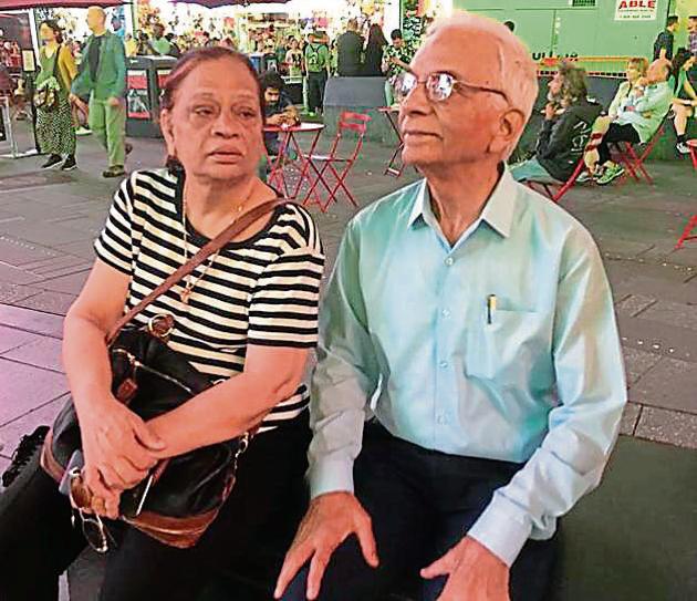 The decomposed bodies of Sarla and Virender Kumar Khaneja were found inside their flat in south Delhi’s East of Kailash. (HT Photo) The decomposed bodies of Sarla and Virender Kumar Khaneja were found inside their flat in south Delhi’s East of Kailash. (HT Photo)