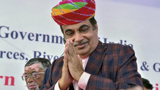 Nitin Gadkari, while speaking at a function in Mumbai on Sunday, had said political leaders, who sell dreams to people but fail to make them a reality, get “beaten up” by the public.(PTI)