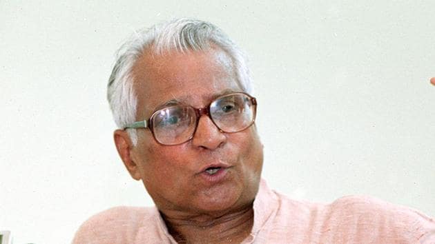 Former defence minister George Fernandes rose to prominence during 1970s as a formidable trade union leader. (Photo by Sunil Saxena)(HT Photo)