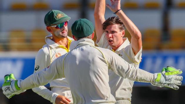 Australia's Jhye Richardson (R) celebrates the wicket of Sri Lanka's Niroshan Dickwella during the day-night Test cricket match between Australia and Sri Lanka at the Gabba Cricket Ground in Brisbane on January 26, 2019(AFP)