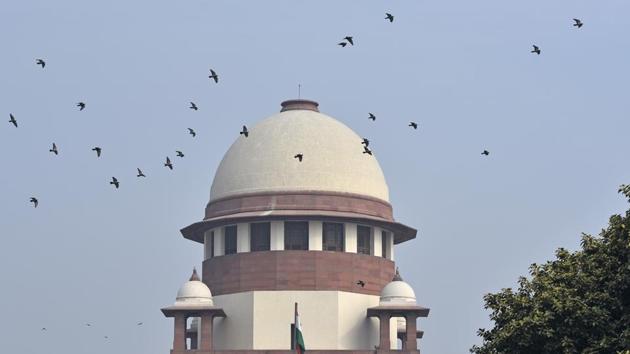 On Wednesday, the Supreme Court once again refused to stay amendments to the SC/ST Act that restored the no anticipatory bail provision and said all matters including the Centre’s review petition will be heard on February 19. A bench headed by Justice U U Lalit said the issue requires hearing in detail and it will be appropriate if all matters are heard on February 19. (Sanchit Khanna / HT File)