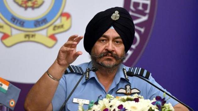 Indian Air Force chief, Air Chief Marshal Birender Singh Dhanoa said that the air force’s cooperation with HAL had affected its fighting capabilities. (File Photo)(HT PHOTO)
