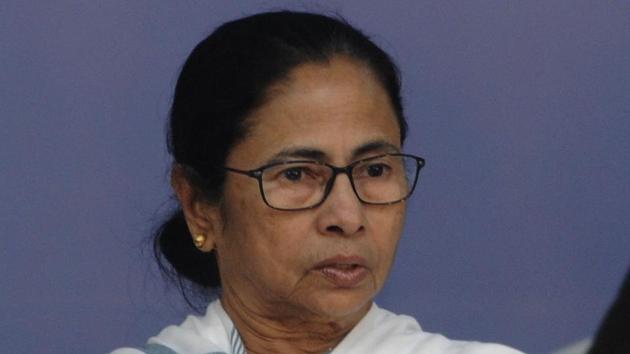 West Bengal Chief Minister Mamata Banerjee has dared Prime Minister Narendra Modi and his Bharatiya Janata Party to prove the allegation that she sold her paintings for crores of rupees.(Samir Jana/HT Photo)
