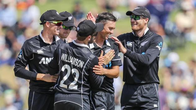 New Zealand's Trent Boult, second from right, is congratulated on taking an Indian wicket during their one day international cricket match at Seddon Park in Hamilton, New Zealand, Thursday. (AP)