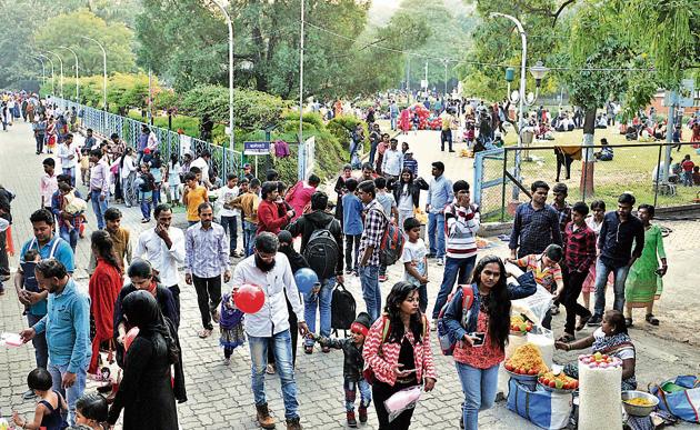 The doubling of income tax exemption limit from ~2.5 lakh to ~5 lakh was welcomed by the common man. (HT PHOTO) The doubling of income tax exemption limit from ~2.5 lakh to ~5 lakh was welcomed by the common man. (HT PHOTO)