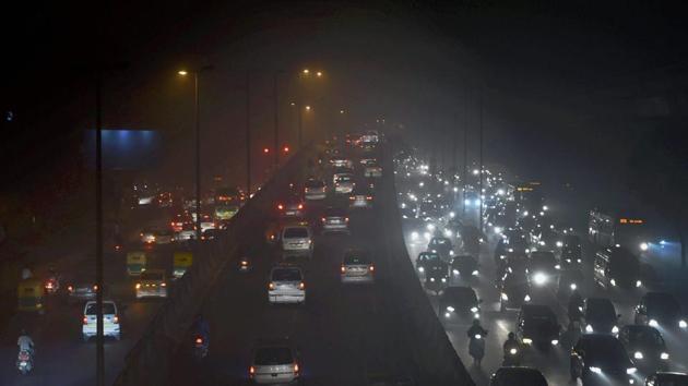 All Delhi-NCR vehicles must carry fuel stickers by October, said Supreme Court-appointed body Environment Pollution (Prevention and Control) Authority.(PTI File Photo) All Delhi-NCR vehicles must carry fuel stickers by October, said Supreme Court-appointed body Environment Pollution (Prevention and Control) Authority.(PTI File Photo)