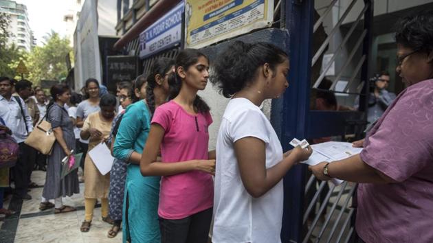 DHSE second year equivalency result 2018 : Directorate of Higher Secondary Education (DHSE), Kerala on FRiday declared the result of second year higher secondary equivalency examination 2018 on its result website keralaresults.nic.in.(Satish Bate/HT file) DHSE second year equivalency result 2018 : Directorate of Higher Secondary Education (DHSE), Kerala on FRiday declared the result of second year higher secondary equivalency examination 2018 on its result website keralaresults.nic.in.(Satish Bate/HT file)