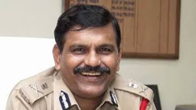 Interim CBI chief M Nageshwar Rao on Sunday said Kolkata Police commissioner Rajeev Kumar destroyed evidence in the chit fund cases.(HT PHOTO)