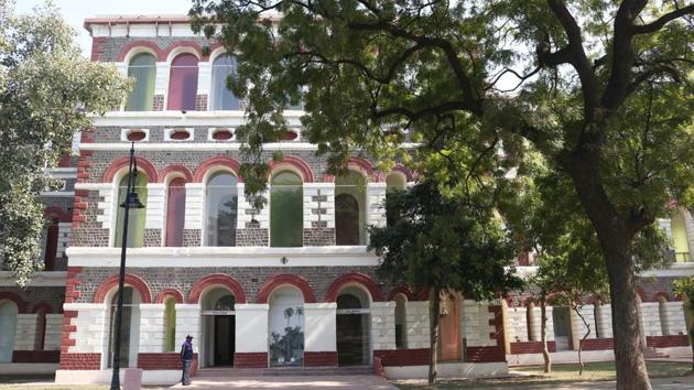 An exterior view of Barrack 4 at the Red Fort, where DAG has setup ‘Drishyakala’. The Indian Army took over the monument after independence and vacated it in 2003. When the Red Fort was declared a UNESCO World Heritage Site over a decade ago, the Archaelogical Survey of India (ASI) began the conservation of the crumbling three-storey barracks so that they could be used as museums of history. (Paroma Mukherjee / HT Photo) 