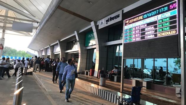 The new apron at the city airport with a size of 198 metres x100 metres and link taxi track of size 79 m x 23 m was built at an expenditure of ₹14 crore(Rahul Raut/HT PHOTO)