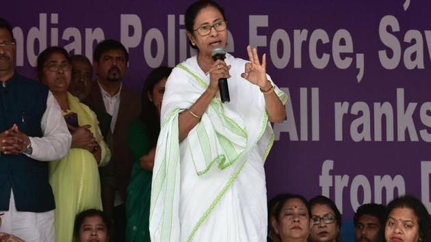 Mamata Banerjee claimed moral victory and ended her dharna after the Supreme Court ruled that Kolkata police chief Rajeev Kumar must cooperate with the CBI but the agency can’t take coercive action against him for now. (ANI) Mamata Banerjee claimed moral victory and ended her dharna after the Supreme Court ruled that Kolkata police chief Rajeev Kumar must cooperate with the CBI but the agency can’t take coercive action against him for now. (ANI)