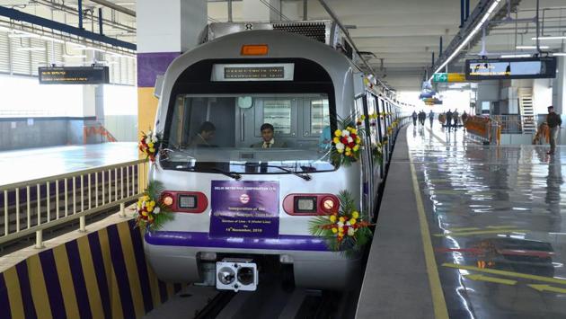 Prime Minister Narendra Modi may lay the foundation of the long-awaited Patna metro rail project later this month or early next month. Bihar’s Urban development minister Suresh Sharma told HT that the state government was all geared up for the foundation laying on February 17 or on March 3, when the Prime Minister comes. (PTI File)