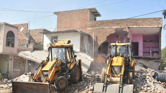 The houses at Bhawani Enclave were razed in November 2018 to widen the road between the Dwarka and Gurugram expressways. (HT Photo) The houses at Bhawani Enclave were razed in November 2018 to widen the road between the Dwarka and Gurugram expressways. (HT Photo)