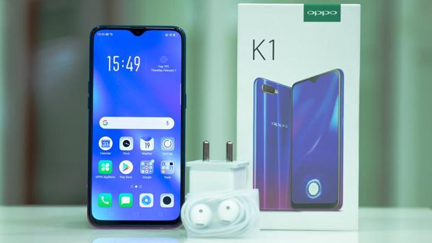 The K1 retains OPPO’s signature water drop screen in the front and a beautiful gradient design on the back.(HT Brand Studio)