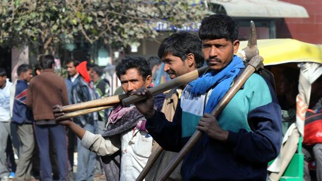In Gurugram, there are at least eight lakh migrant workers, most of who are unskilled. (Parveen Kumar / HT File) In Gurugram, there are at least eight lakh migrant workers, most of who are unskilled. (Parveen Kumar / HT File)