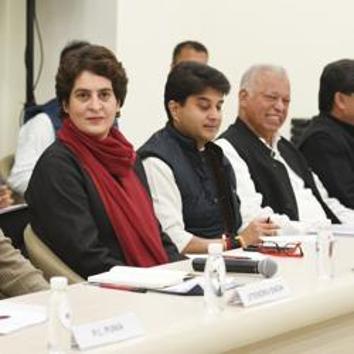 All India Congress Committee (AICC) general secretaries of Uttar Pradesh East Priyanka Gandhi Vadra and Uttar Pradesh West Jyotiraditya Madhavrao Scindia during the Congress general secretaries meeting at Congress headquarters in New Delhi, India, on Thursday, February 7(Raj K Raj/HT PHOTO) All India Congress Committee (AICC) general secretaries of Uttar Pradesh East Priyanka Gandhi Vadra and Uttar Pradesh West Jyotiraditya Madhavrao Scindia during the Congress general secretaries meeting at Congress headquarters in New Delhi, India, on Thursday, February 7(Raj K Raj/HT PHOTO)