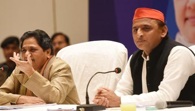 Akhilesh Yadav had earlier in 2002 termed the parks and memorials set up in the BSP regime a Rs 40,000-crore scam.(HT File Photo)