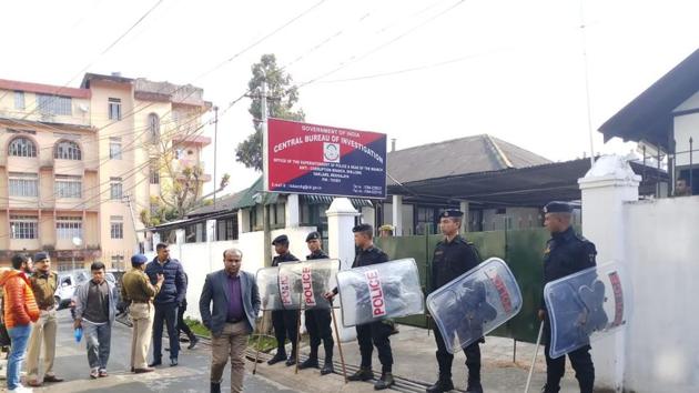 Tight security around the CBI office in Shillong where Kolkata Poice commissioner Rajeev Kumar was being questioned about the Saradha chit fund scam.(HT PHOTO)