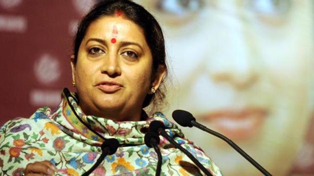 Naamdaar had to enter politics because of Kaamdaar’s work: Smriti Irani takes jibe at Priyanka, Rahul Pradeep Pandit/ HT PHoto (HT Photo) Naamdaar had to enter politics because of Kaamdaar’s work: Smriti Irani takes jibe at Priyanka, Rahul Pradeep Pandit/ HT PHoto (HT Photo)