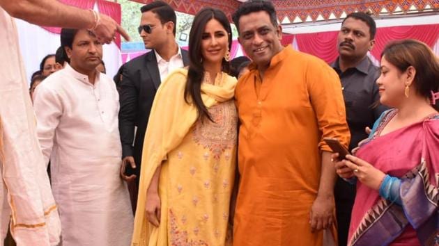 Katrina Kaif poses with her Jagga Jasoos director Anurag Basu at his Saraswati puja. Katrina Kaif poses with her Jagga Jasoos director Anurag Basu at his Saraswati puja.