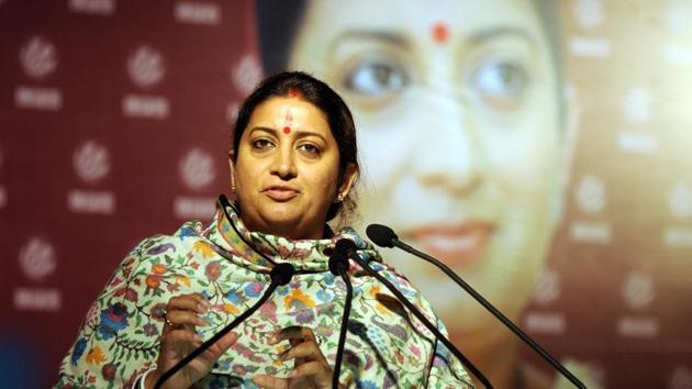 Smriti Irani slammed Rahul gandhi for his comment on IAF pilots.(Pradeep Pandit/ HT Photo)