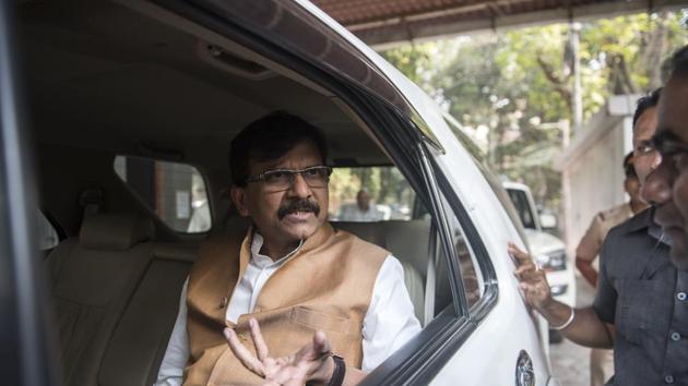 Shiv Sena leader Sanjay Raut visited Andhra Pradesh chief minister N Chandrababu Naidu during his fast in Delhi. (HT File Photo) Shiv Sena leader Sanjay Raut visited Andhra Pradesh chief minister N Chandrababu Naidu during his fast in Delhi. (HT File Photo)
