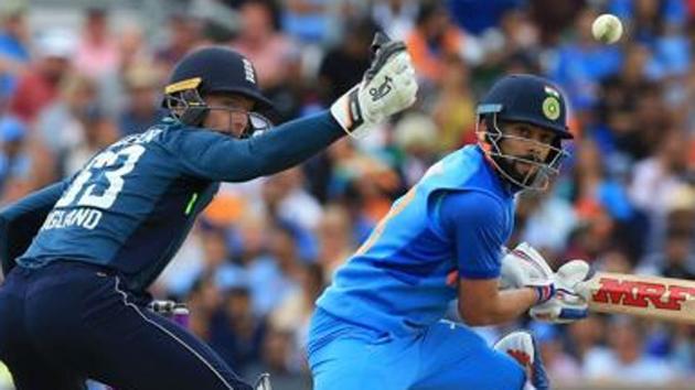 File image of India captain Virat Kohli and England wicket-keeper Jos Buttler.(AFP)