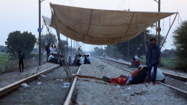 Gujjar protesters camp on railway tracks to demand reservation, at Maksudanpura, near Malarna Dungar Railway Station, in Sawai Madhopur, Rajasthan. (Himanshu Vyas / HT Photo)