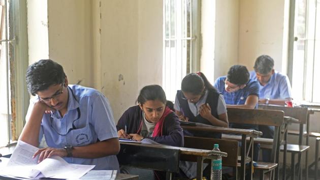 The Rajasthan Public Service Commission (RPSC) has released the answer key of Sr Teacher Gr II Comp(Sec.Edu.) Exam 2018 on its official website. (Pratham Gokhale/HT file) The Rajasthan Public Service Commission (RPSC) has released the answer key of Sr Teacher Gr II Comp(Sec.Edu.) Exam 2018 on its official website. (Pratham Gokhale/HT file)