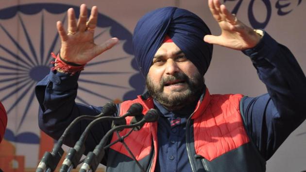 Punjab Local Bodies Minister Navjot Singh Sidhu has been getting flak for his comment in the aftermath of the Pulwama terror attack.(HT File)