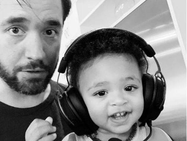 The Reddit co-founder wants men to covet the time he gets to spend with his 1-year-old daughter, Olympia.(Alexis Ohanian/Instagram)