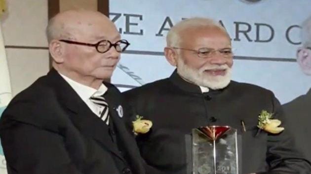 Prime Minister Narendra Modi honoured with Seoul Peace Prize during South Korea visit. (BJPLive/Twitter) Prime Minister Narendra Modi honoured with Seoul Peace Prize during South Korea visit. (BJPLive/Twitter)
