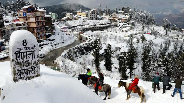 A view of snow covered mountains after fresh snowfall, at Kufri, Shimla, Himachal Pradesh. (Deepak Sansta / HT Photo) A view of snow covered mountains after fresh snowfall, at Kufri, Shimla, Himachal Pradesh. (Deepak Sansta / HT Photo)
