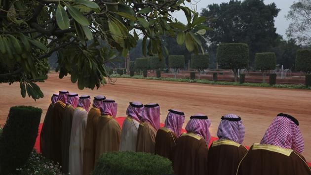 Delegation members accompanying Saudi Crown Prince Mohammed bin Salman wait for his arrival at Rashtrapati Bhavan in New Delhi. (Manish Swarup / AP) Delegation members accompanying Saudi Crown Prince Mohammed bin Salman wait for his arrival at Rashtrapati Bhavan in New Delhi. (Manish Swarup / AP)