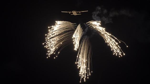 Air Force fighters performs during the IAF “VAYU SHAKTI-2019”, a day-dusk-night fire power demonstration held at the air force field firing range of Pokhran, Rajasthan. (Ajay Aggarwal / HT Photo) Air Force fighters performs during the IAF “VAYU SHAKTI-2019”, a day-dusk-night fire power demonstration held at the air force field firing range of Pokhran, Rajasthan. (Ajay Aggarwal / HT Photo)