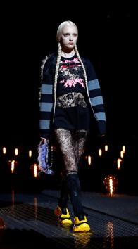 A model presents a creation by Prada during the Milan Fashion Week in Milan, Italy February 21, 2019. REUTERS/Alessandro Garofalo (REUTERS) A model presents a creation by Prada during the Milan Fashion Week in Milan, Italy February 21, 2019. REUTERS/Alessandro Garofalo (REUTERS)