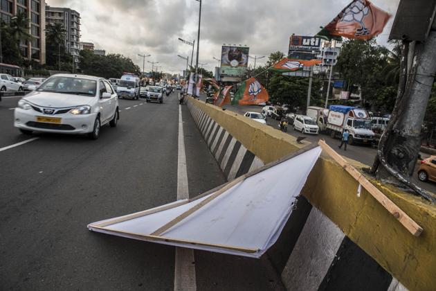 Illegal hoardings, especially those placed along city roads, cause a hindrance to motorists. (HT file) Illegal hoardings, especially those placed along city roads, cause a hindrance to motorists. (HT file)