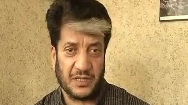 Refuting fake news circulating in a section of media, Deputy Inspector General (DIG) of Tihar prison Shailendra Parihar said, “Shabir Shah is absolutely fit and fine.”(ANI/FILE PHOTO)