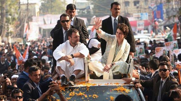 Congress president Rahul Gandhi, party general secretary (incharge of east UP) Priyanka Gandhi Vadra during a roadshow. (Subhankar Chakraborty/HT PHOTO) Congress president Rahul Gandhi, party general secretary (incharge of east UP) Priyanka Gandhi Vadra during a roadshow. (Subhankar Chakraborty/HT PHOTO)