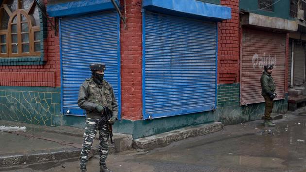 Soon after the February 14 Pulwama terror attack, which left 40 troopers of the CRPF dead, the ministry issued a notice to all TV channels to ensure no content likely to encourage or incite violence or promoting anti-national tendencies was aired.(AP)