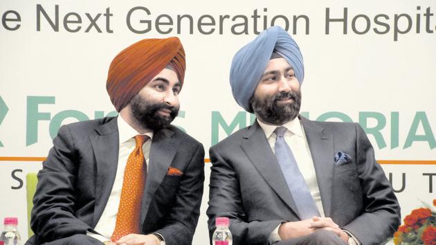 Fortis asks Sebi to arrest Malvinder, Shivinder Singh to recover <span class='webrupee'>₹</span>472 crore.(Photo by Parveen Kumar/Hindustan Times)(HT Photo) Fortis asks Sebi to arrest Malvinder, Shivinder Singh to recover <span class='webrupee'>₹</span>472 crore.(Photo by Parveen Kumar/Hindustan Times)(HT Photo)