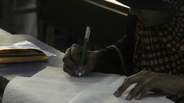 The organisation threatened to take this step on February 18, three days before Higher Secondary Certificate (HSC) examinations began in Maharashtra. (Hindustan Times) The organisation threatened to take this step on February 18, three days before Higher Secondary Certificate (HSC) examinations began in Maharashtra. (Hindustan Times)
