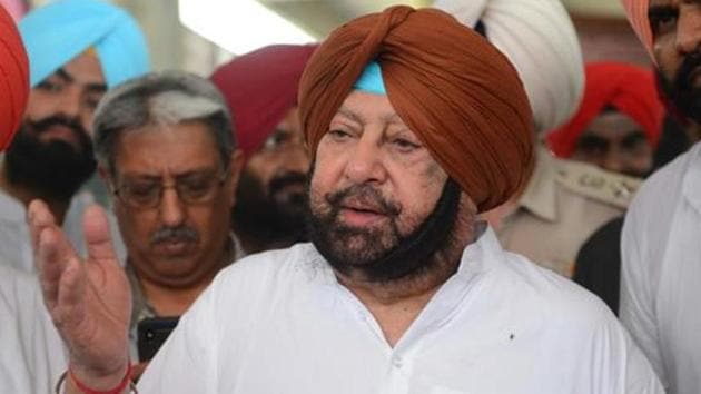 Chief Minister Amarinder Singh will visit the border areas from Pathankot to Ferozepur by road on Wednesday(AFP) Chief Minister Amarinder Singh will visit the border areas from Pathankot to Ferozepur by road on Wednesday(AFP)