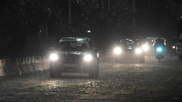 Noida and Ghaziabad received light rain on Monday evening and is likely to continue for the next six days as well. (Sunil Ghosh/HT Photo) Noida and Ghaziabad received light rain on Monday evening and is likely to continue for the next six days as well. (Sunil Ghosh/HT Photo)
