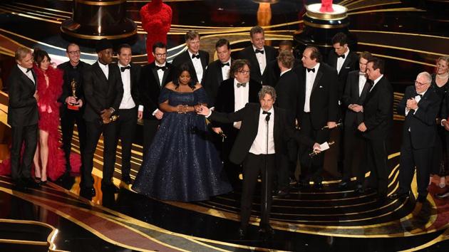 Producers of ‘Green Book’ Peter Farrelly and Nick Vallelonga accept the award for Best Picture with the whole crew on stage during the Oscars on Sunday. (Photo: AFP) Producers of ‘Green Book’ Peter Farrelly and Nick Vallelonga accept the award for Best Picture with the whole crew on stage during the Oscars on Sunday. (Photo: AFP)
