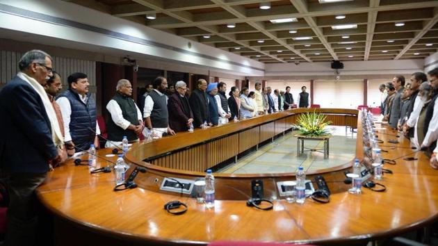 Leaders of 21 opposition parties condemned Pulwama terror attack and alleged that the ruling BJP has used the sacrifices made by the jawans for political purposes.(HT photo)