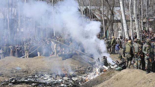 Budgam, India-February 27, 2019: Wreckage of the MI-17 chopper that crashed in Budgam area, outskirts of Srinagar, India, February 27, 2019.Two pilots were killed on Wednesday after an Indian Air Force M-17 chopper crashed in Jammu and Kashmir’s Budgam district. The chopper crashed due to technical reasons, officials said. (Photo by Waseem Andrabi / Hindustan Times)