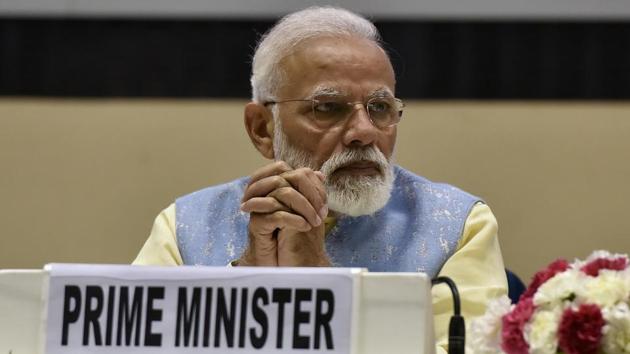 Prime Minister Narendra Modi today cut short his address at a function in New Delhi’s Vigyan Bhawan. This came amid reports that Pakistan made attempts to violate Indian airspace this morning. PM Modi was at the National Youth Festival 2019 and replying to the questions from youngsters when he was handed over a small piece of paper by a Prime Minister Office (PMO) official. The PM immediately stopped and left the venue. (Mohd Zakir / HT Photo) 